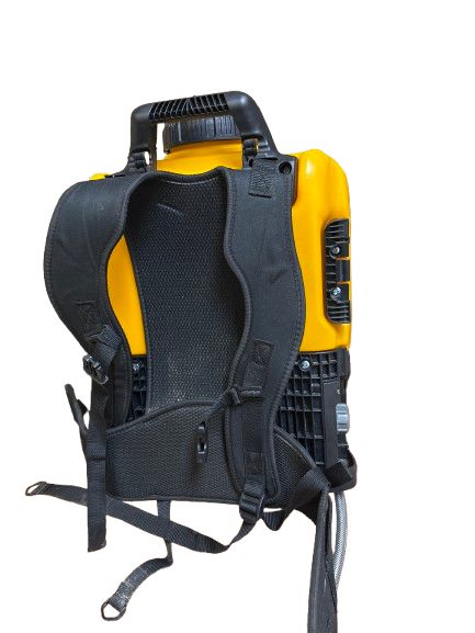 DXSP190681B DEWALT 20V Backpack Sprayer Kit 4 Gallon