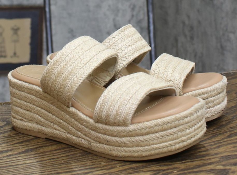 Universal Thread Womens Kay, Size: 10