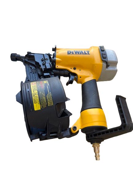 Pneumatic 15-Degree Coil Corded Siding Nailer, Condition: Used-like new
