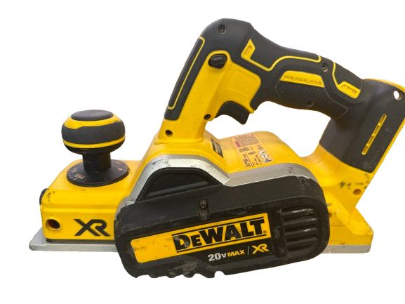 DCP580B 20V MAX XR Cordless Brushless 3-1/4 in. Planer (Tool Only), Condition: Used