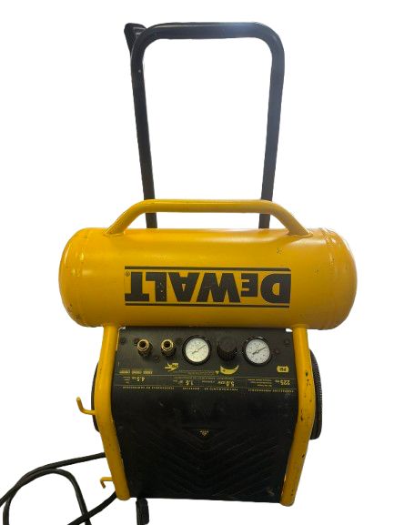 4.5 Gal. Portable Electric Air Compressor 225 PSI
