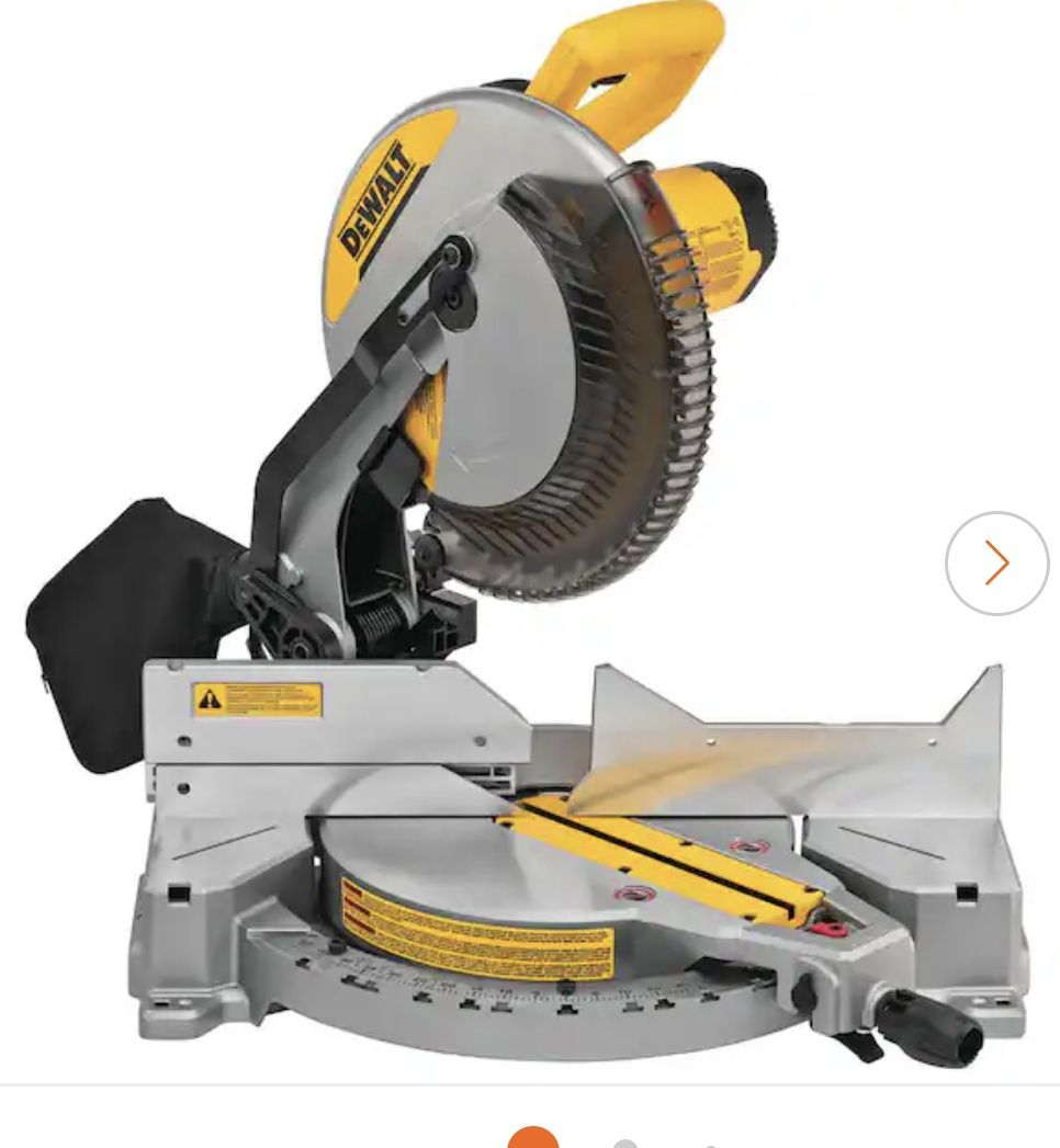 DWS715 DEWALT 15 Amp Corded 12 in. Single Bevel Compound Miter Saw, Condition: New