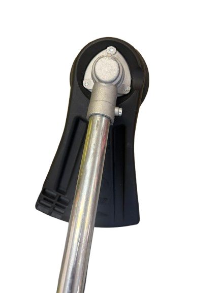 21.2 cc Gas 2-Stroke Straight Shaft String Trimmer with Rapid-Loader Trimmer Head and 16 in. Cutting Swath, Condition: Used-like new