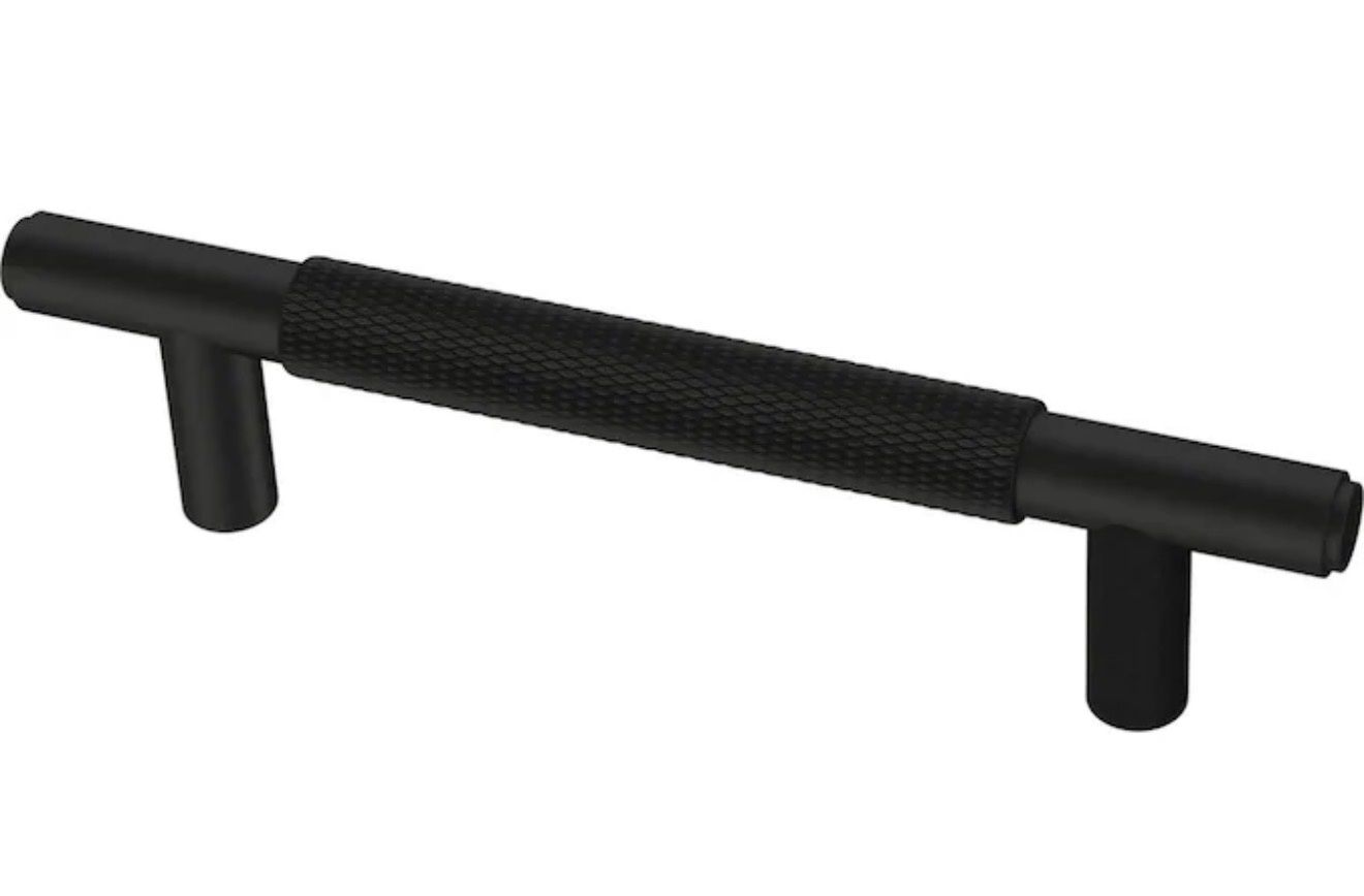 Knurled Bar 3-3/4-in, 96mm Centerto Center Matte Black Rectangular Bar Drawer Pull