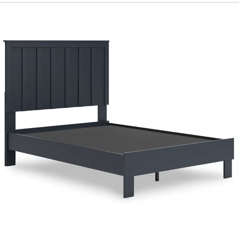Ashley Full Platform Bed