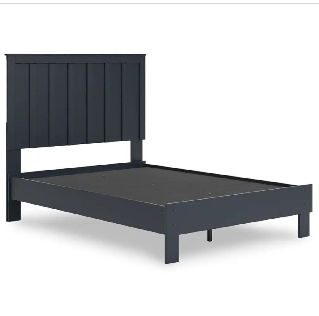 Ashley Full Platform Bed, Color: Navy blue