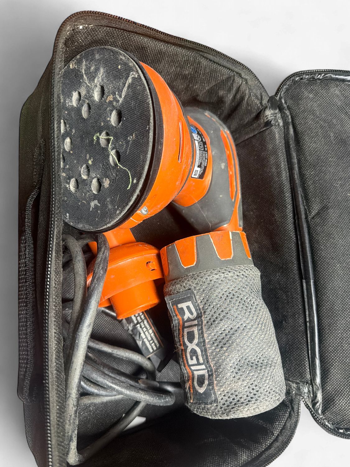 R26011 3 Amp Corded 5 in. Random Orbital Sander with AIRGUARD Technology, Condition: Used