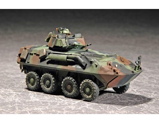 USMC LAV-25 (8X8) Light Armored Vehicle 1/72 by Trumpeter