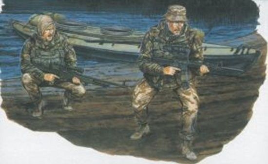 British SBS Soldiers (2) w/Kayak 1/35 #3023 by Dragon Models