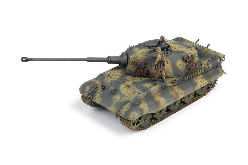 German King Tiger "Last Production" 1/35 #13229 by Academy