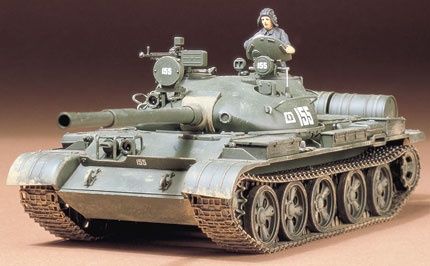 Soviet T62 Heavy Tank 1/72 #35108 by Tamiya