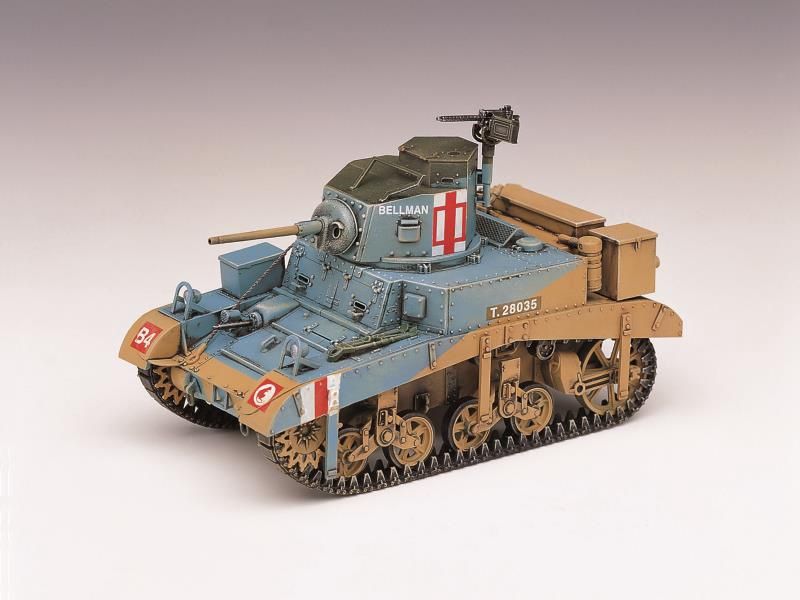 M3 Stuart "Honey" 1/35 #13270 by Academy