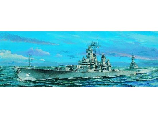USS BB-61 Iowa 1985 Battleship 1/700 Model Ship Kit #5701 by Trumpeter