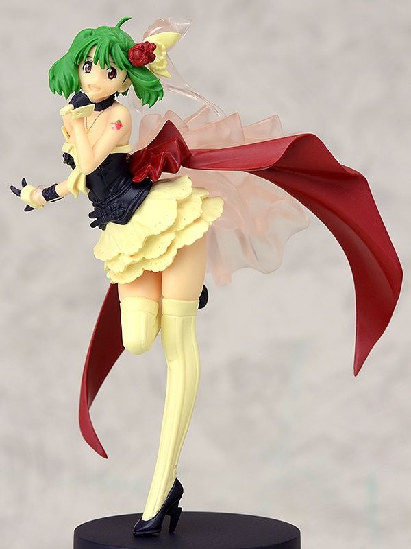 Macross Frontier the Movie: The Wings of Goodbye Plamax MF-08: Minimum Factory Ranka Lee 1/20 Scale Figure Model Kit