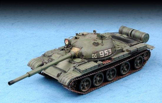 Russian T-62 Main Battle Tank Mod.1962 1/72 by Trumpeter