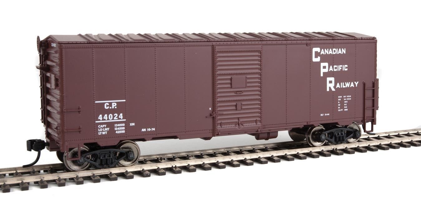 40' Association of American Railroads AAR Modernized 1948 Boxcar - Ready to Run -- Canadian Pacific #44024 (Boxcar Red, Staggered Lettering)
