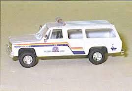 Trident Miniatures HO 1:87 Scale Vehicle 90260 Chevrolet Suburban RCMP