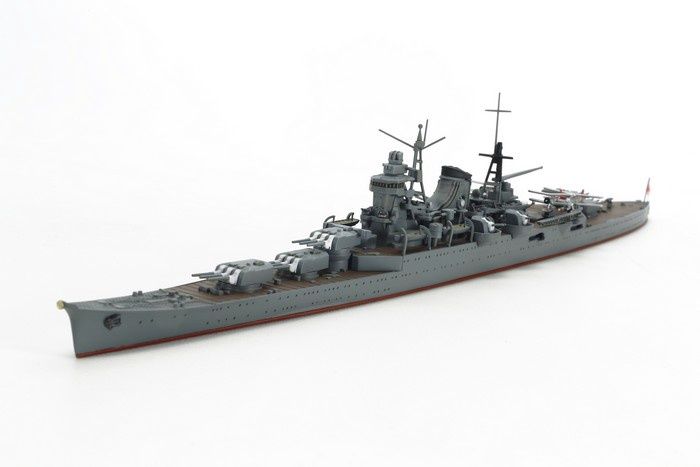 Japanese Light Cruiser Mogami 1/700 #31359 by Tamiya
