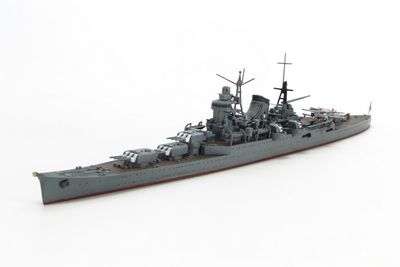 Japanese Light Cruiser Mogami 1/700 #31359 by Tamiya