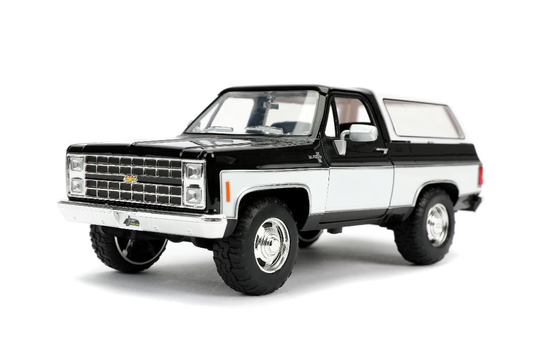 Jada Just Trucks 1980 Chevy K5 Blazer Stock Glossy Black 1/24 #31592