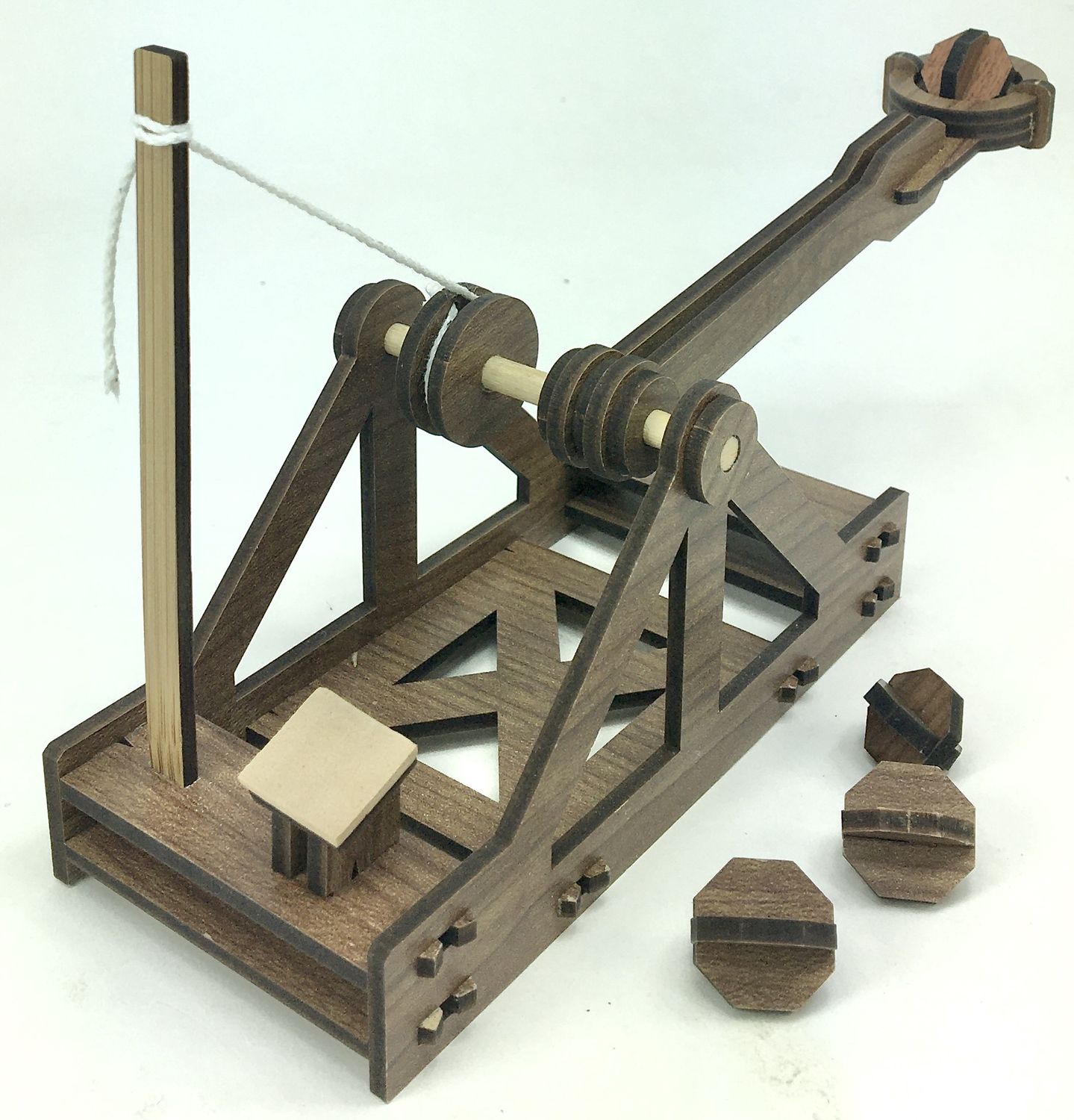 Pathfinders Mini Leonardo Catapult