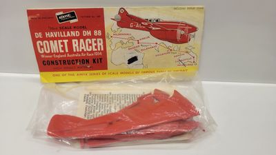 (Pre Owned) De Havilland DH 88 Comet Racer 1/72 #1399