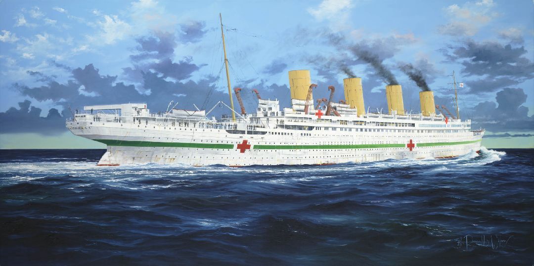 HMHS Britannic 1/200 #03721 by Trumpeter