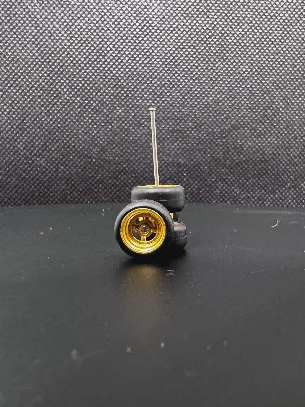 Cardinal 1/64 Upgrade Wheels 4 Spoke Wheels - Assorted Colours, Colour: Gold 34848