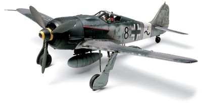 Focke Wulf Fw190 A8/A8 R2 1/48 #61095 by Tamiya