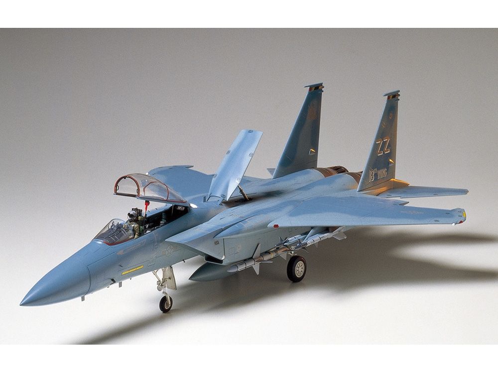 McDonnell Douglas F15C Eagle 1/32 #60304 by Tamiya