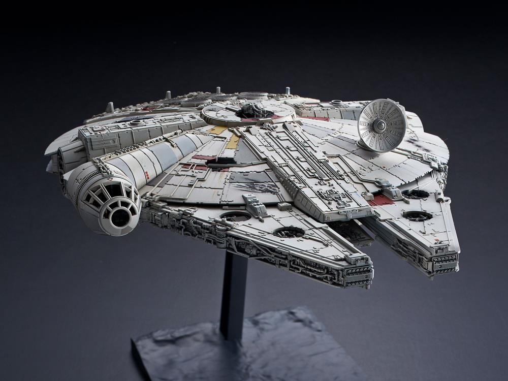 Millennium Falcon [The Rise of Skywalker) 1/144 Star Wars Model Kit #5058195 by Bandai