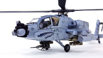 AH-64A ANG "South Carolina" 1/35 #12129 by Academy