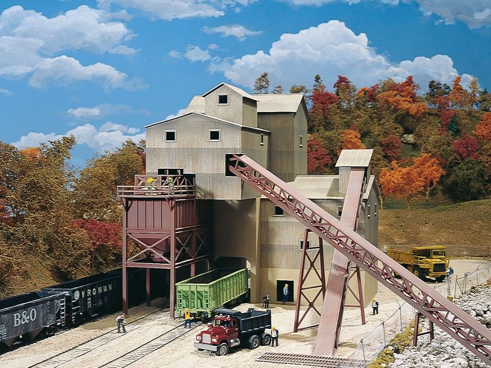 Glacier Gravel Company (HO) Kit - 9-3/8 x 11 x 10-1/4" 23.8 x 27.9 x 26cm