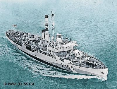 HMCS Snowberry 1/144 Model Ship Kit #5132 by Revell