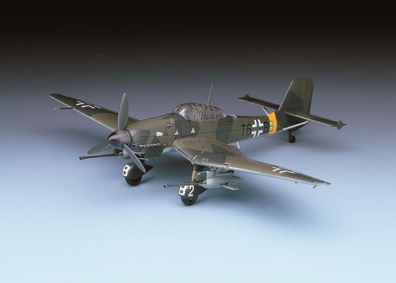 JU-87G Stuka "Tank Buster" 1/72 by Academy