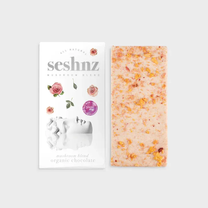 Seshnz 5000 mg - strawberry milk - chocolate bar