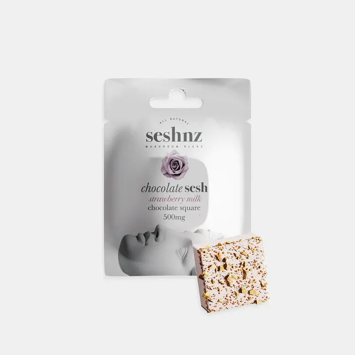 Seshnz 500mg - chocolate bites - Strawberry Milk