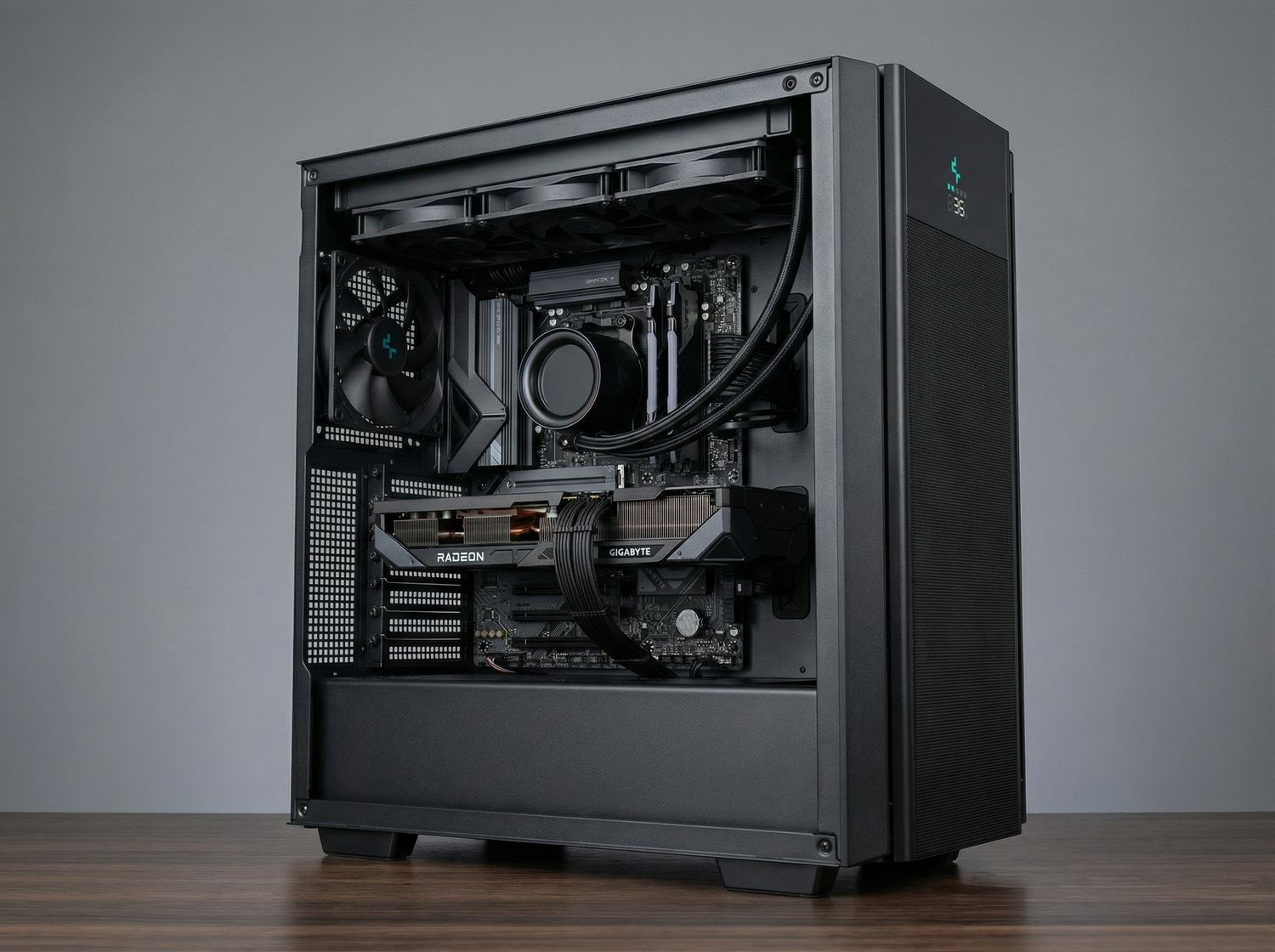 Ryzen 7 7800X3D / RX 9070 16GB / 32 GB RAM / 2TB Dysk M.2 / Deepcool CH510 Mesh Digital / Bez RGB