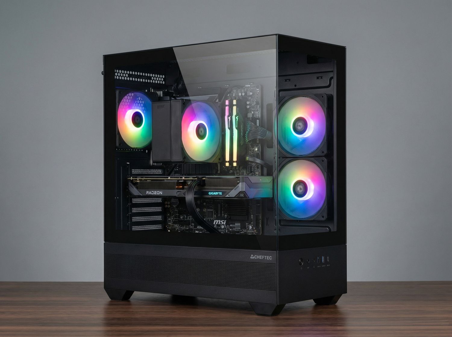 Ryzen 7 5700X / RX 9060 XT 16GB / 16 GB RAM / 1TB Dysk M.2 / Akwarium