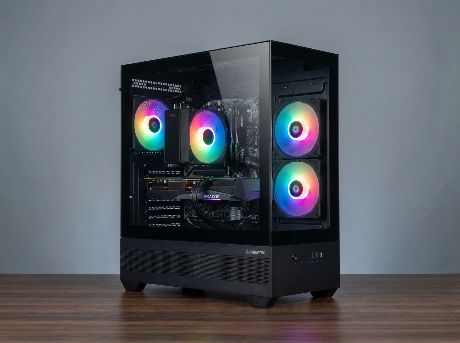 Ryzen 5 5600 / RX 9060 XT 16GB / 16 GB RAM / 1TB Dysk M.2 / Chieftec Vista / Akwarium