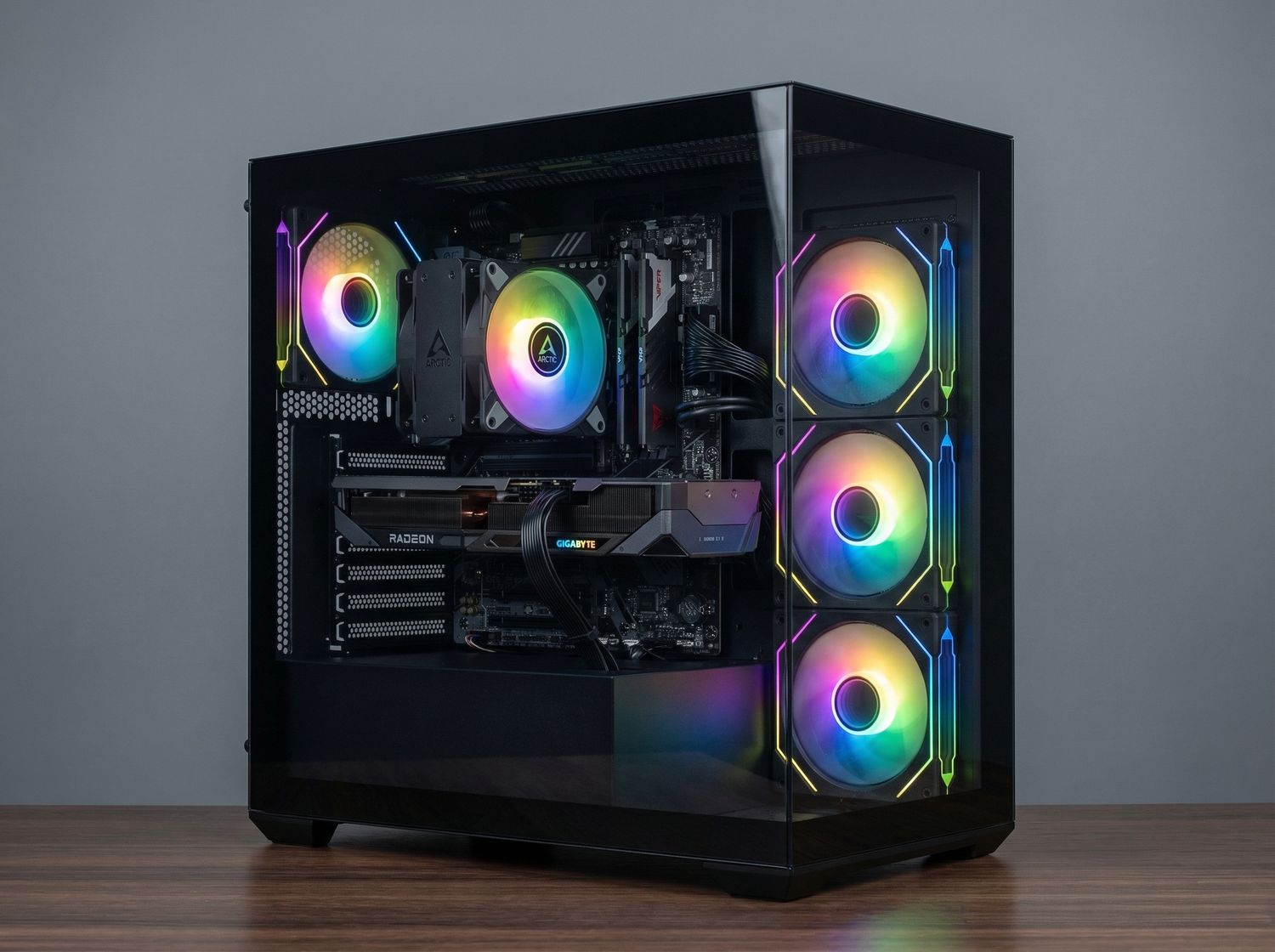 Ryzen 5 7500F / RX 9070 16GB / 32 GB RAM / 1TB Dysk M.2 / KRUX Exo / Akwarium