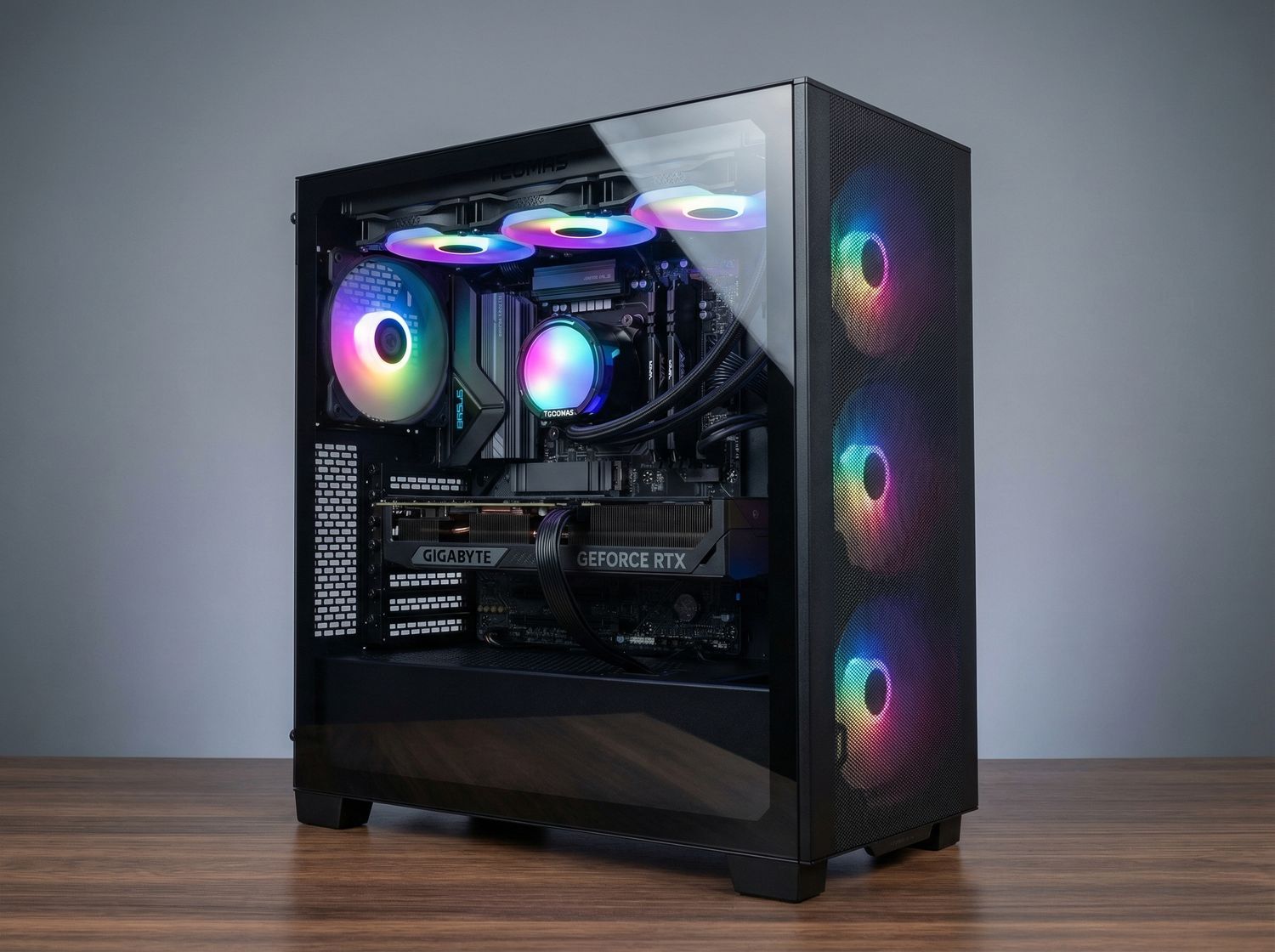 Ryzen 7 7800X3D / RTX 5070 16GB / 32 GB RAM / 2TB Dysk M.2 / Phanteks XT Pro Ultra / RGB