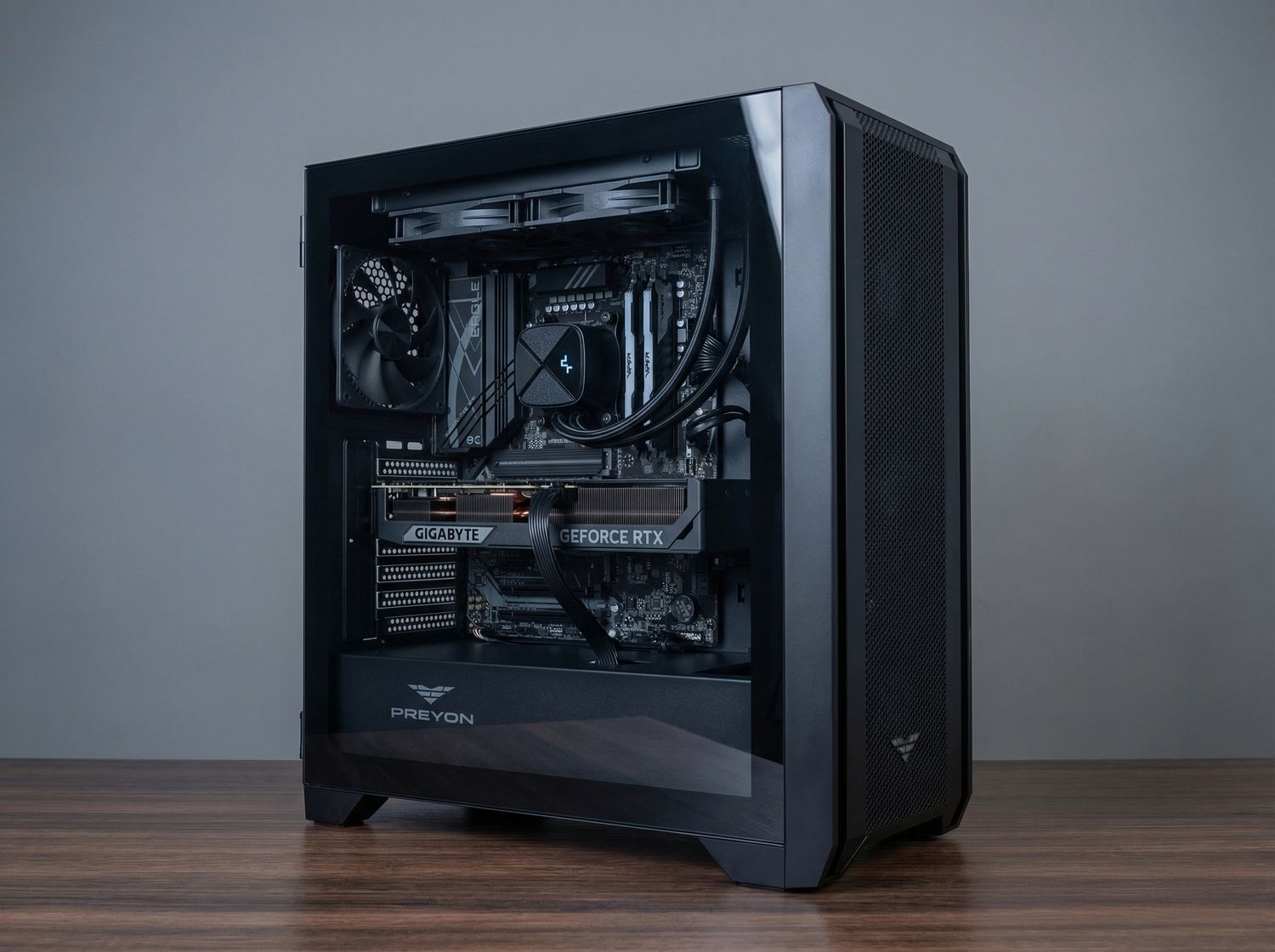 i5 14600KF / RTX 5070 12 GB / 32 GB RAM / 2TB Dysk M.2 / PREYON Nest Windy / Bez RGB