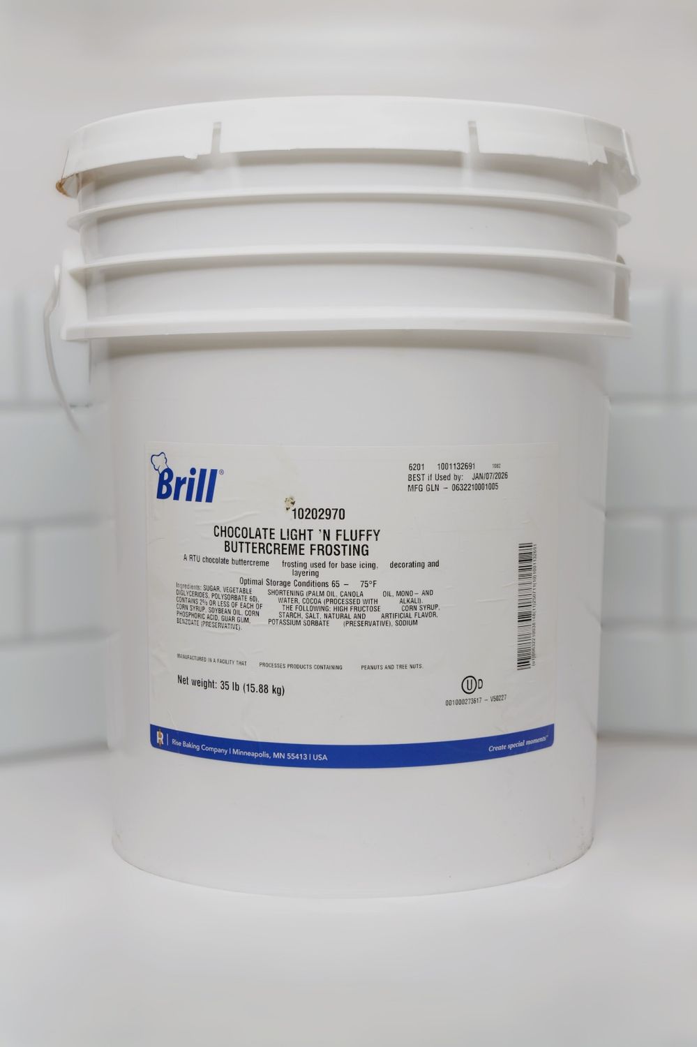 Chocolate Light ’N Fluffy Buttercreme Frosting