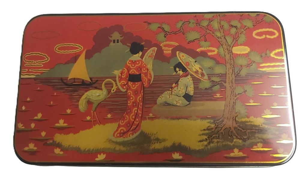 Scatola Latta Tin Box Decorativa Giapponese Retrò Gheishe e Pavone Anno 2001 Scatola Latta Tin Box Decorativa Giapponese Retrò Gheishe e Pavone Anno 2001