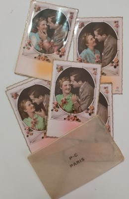 Serie 5 Cartoline Postali Serie 5 Cartoline Postali "Coppia Innamorati La Carezza" inizi '900