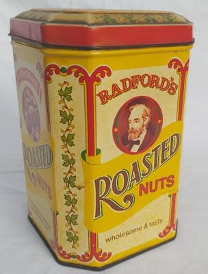 Scatola Latta Tin Box Vintage Radford's Roasted Nuts con 2 Cerniere Scatola Latta Tin Box Vintage Radford's Roasted Nuts con 2 Cerniere