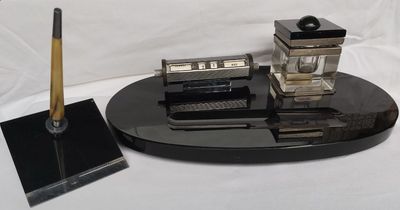 Set Scrivania Calamaio Datario Calendario Perpetuo Canotta Base Porta Stiloforo Vintage Set Scrivania Calamaio Datario Calendario Perpetuo Canotta Base Porta Stiloforo Vintage