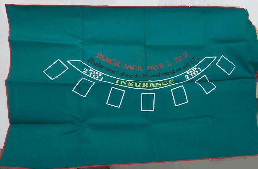 Tappeto Panno Layout Black Jack Professionale cm 100x150 Bordo Rosso Tappeto Panno Layout Black Jack Professionale cm 100x150 Bordo Rosso