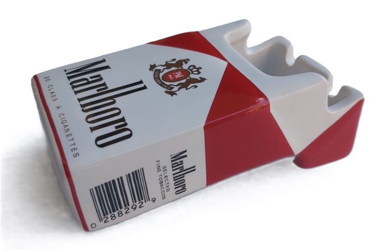 Tobacciana Posacenere Ceramica Riproduzione Pacchetto Sigarette Marlboro
